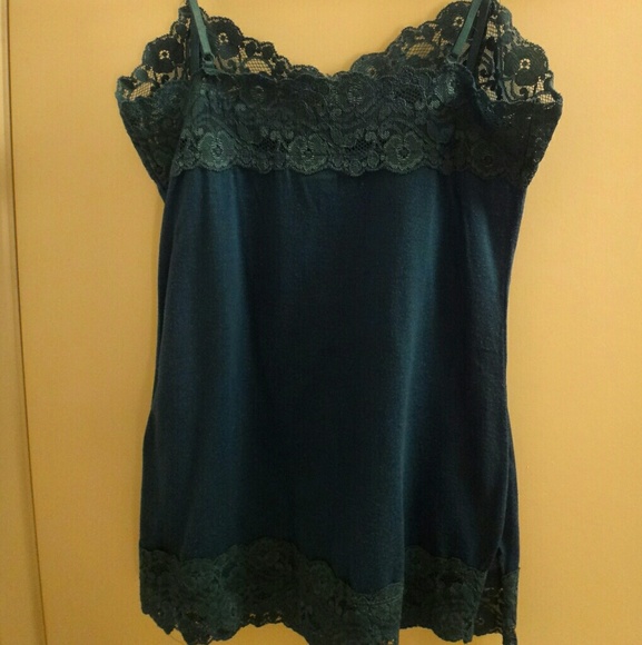 Lace mix tank top - Picture 3 of 8